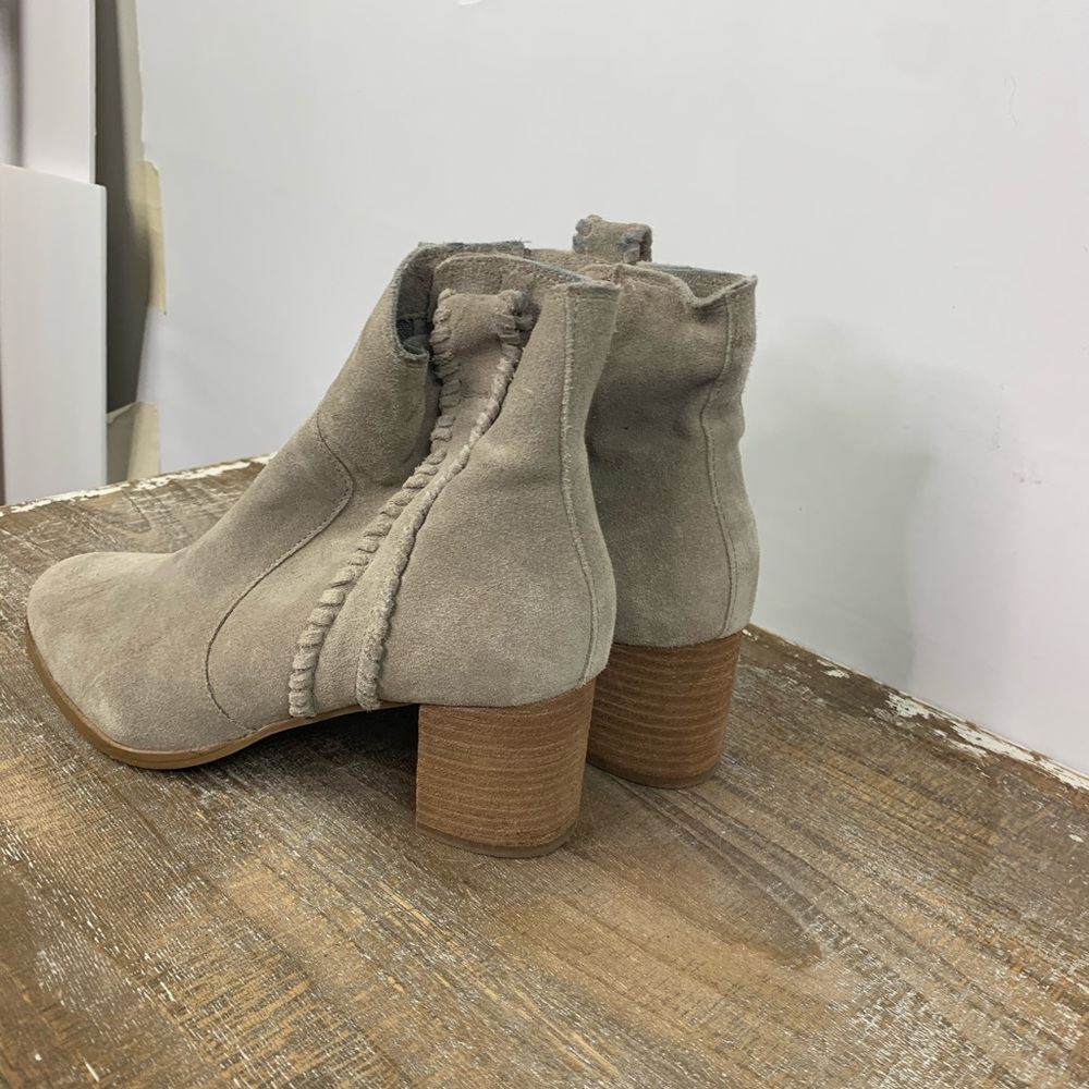 Booties - Picture 3 of 4